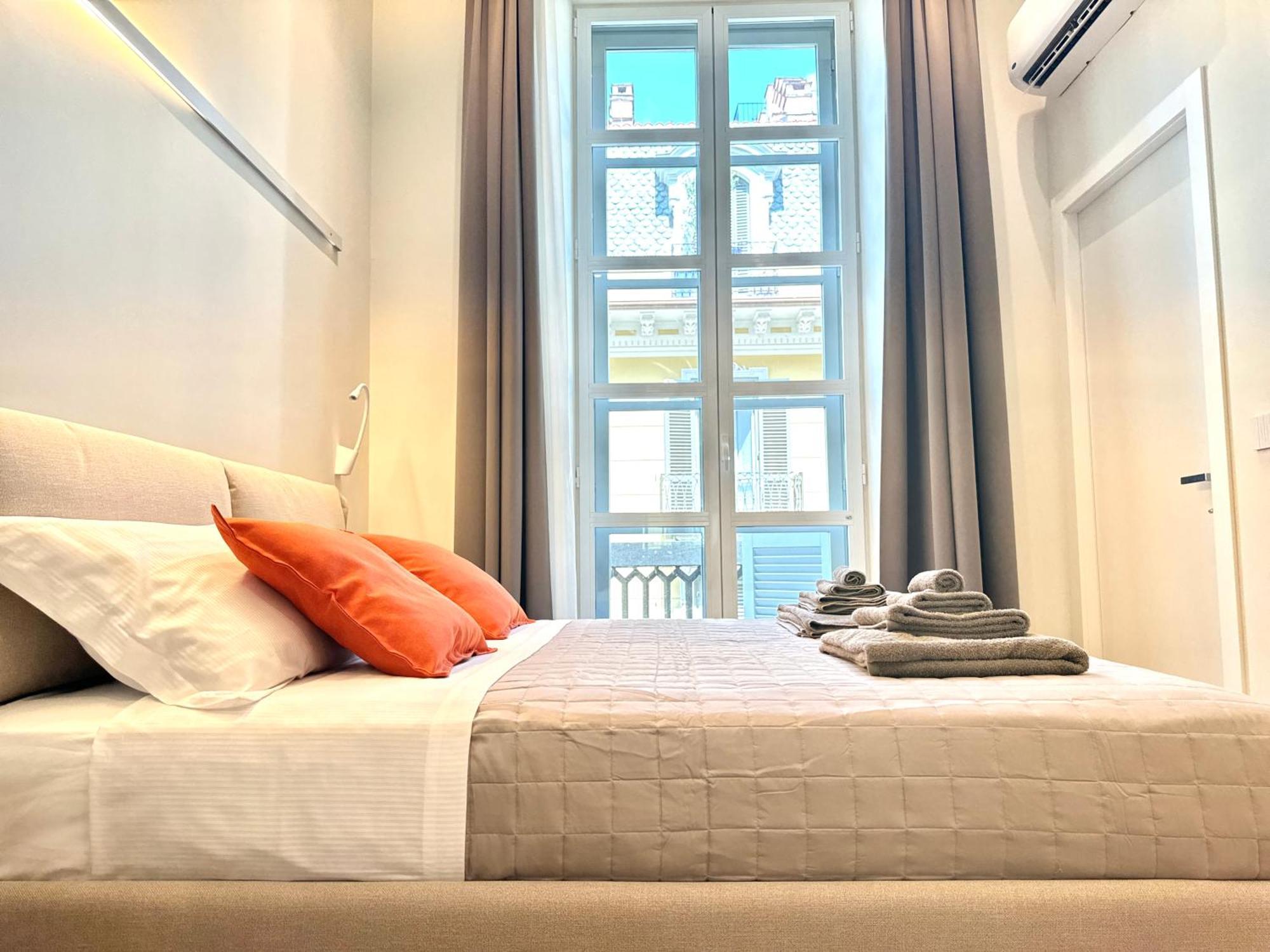 Savoy Luxury Apartment City Center 토리노 외부 사진