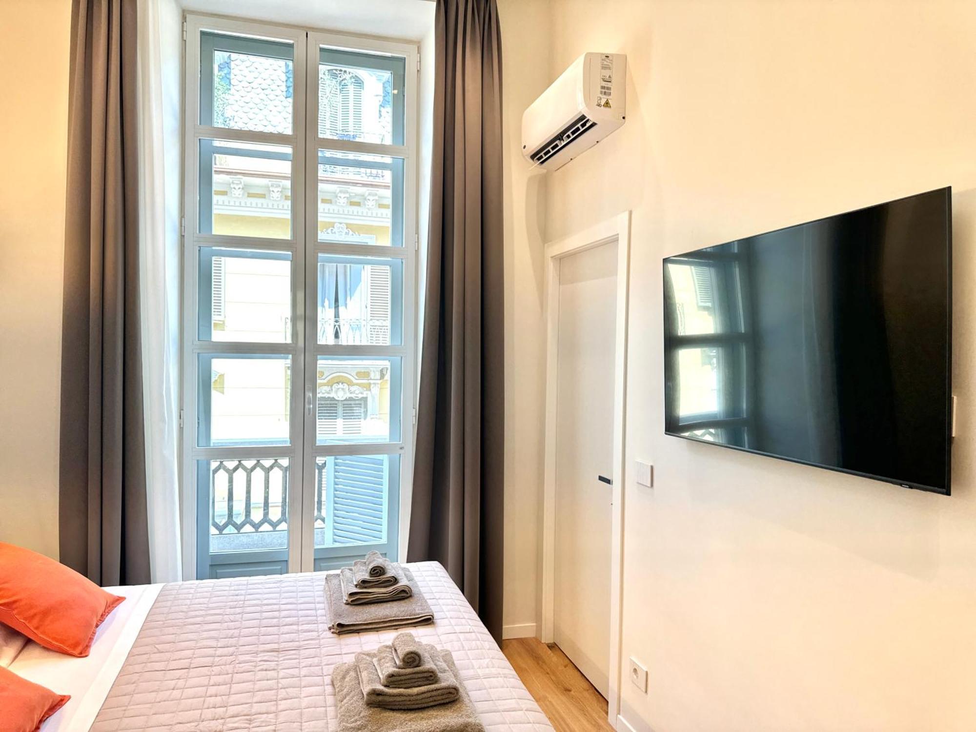 Savoy Luxury Apartment City Center 토리노 외부 사진