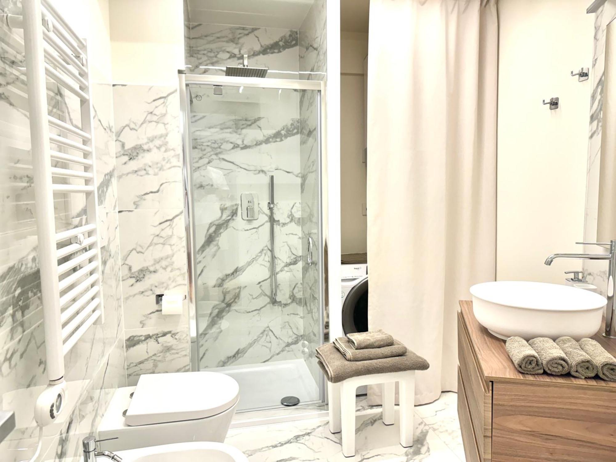 Savoy Luxury Apartment City Center 토리노 외부 사진
